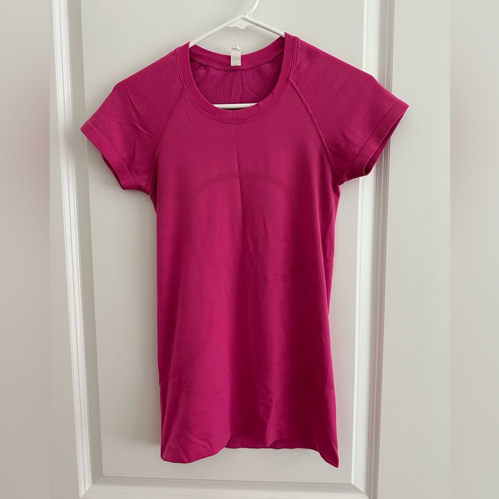 Lululemon Athletica Swiftly Tech Tee